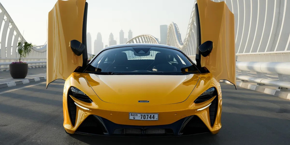 Experience the Thrill of Sports Car Rental in Abu Dhabi